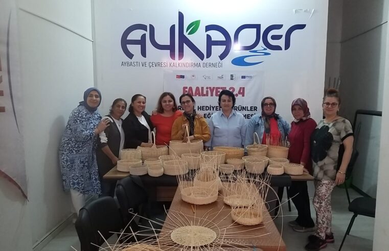 Yöresel hediyelik ürünler hakkında eğitim verilmesi