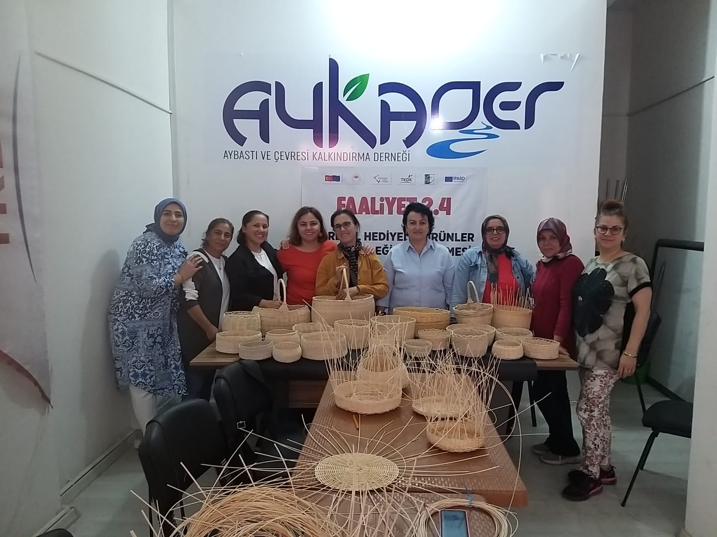 Yöresel hediyelik ürünler hakkında eğitim verilmesi